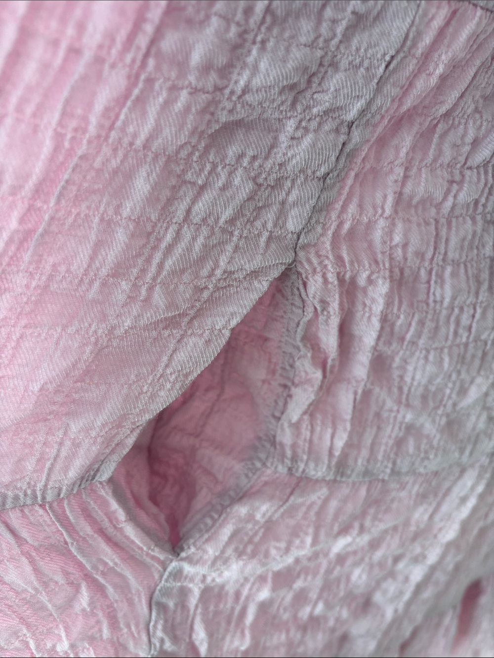 Knox Rose Soft Pink Tiered Crinkle Midi Dress - Picture 6 of 8